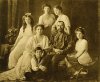 romanov family.jpg